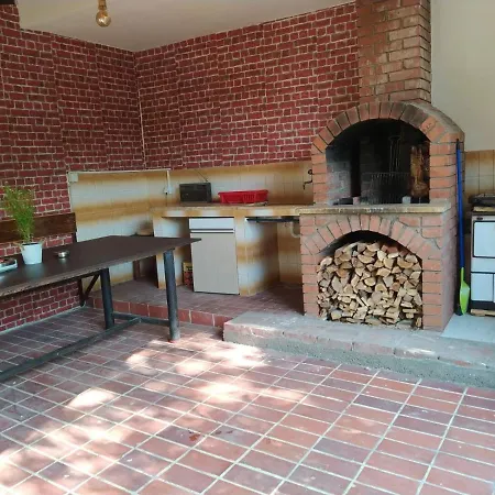 بيت ضيافة Pjer Sobe