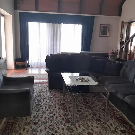 بيت ضيافة Pjer Sobe *